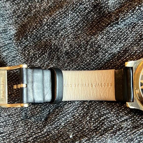 Marc By Marc Jacobs Henry Skeleton Black Dial MBM1246 Womens Watch - Picture 14 of 16